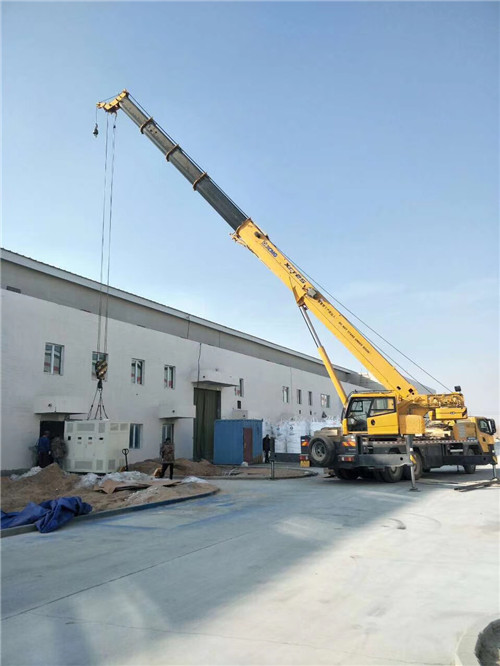 柳南区“超载就喊停”—— 吊车的 “重量保镖” 技术